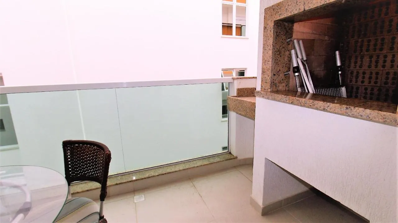 1017 - Praia De Bombinhas Locacao De Temporada - Residencial Egidio Pinheiro Apto 306A