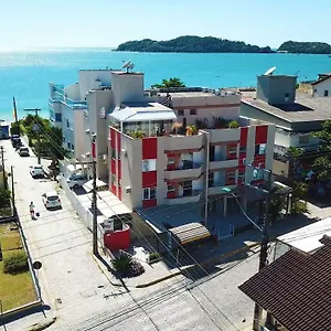 Residencial 20m & Frente Avenida Bombinhas